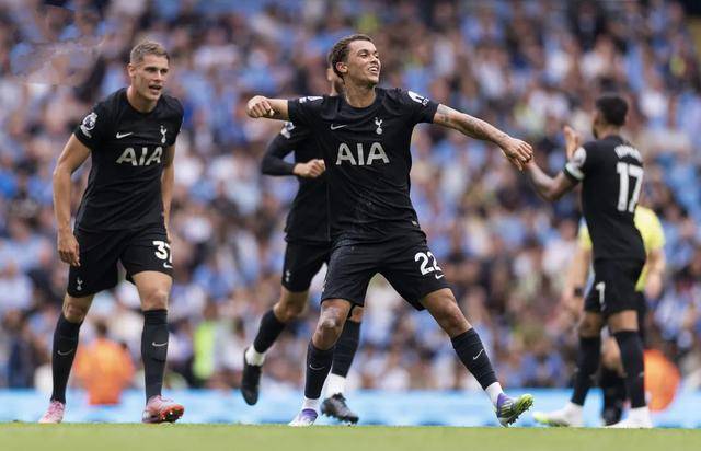 转折点法兰克福豪取连胜；葡超今晨攻防权衡；态度坚定；赛季目标并未改变(本杰明富兰克林是几届总统)