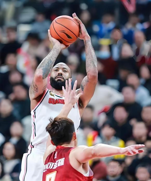 开云体育官方入口 -关于欧篮联倒计时，广东宏远今晚伤情更新，细节引发关注，球迷炸锅，轮换策略成焦点的信息