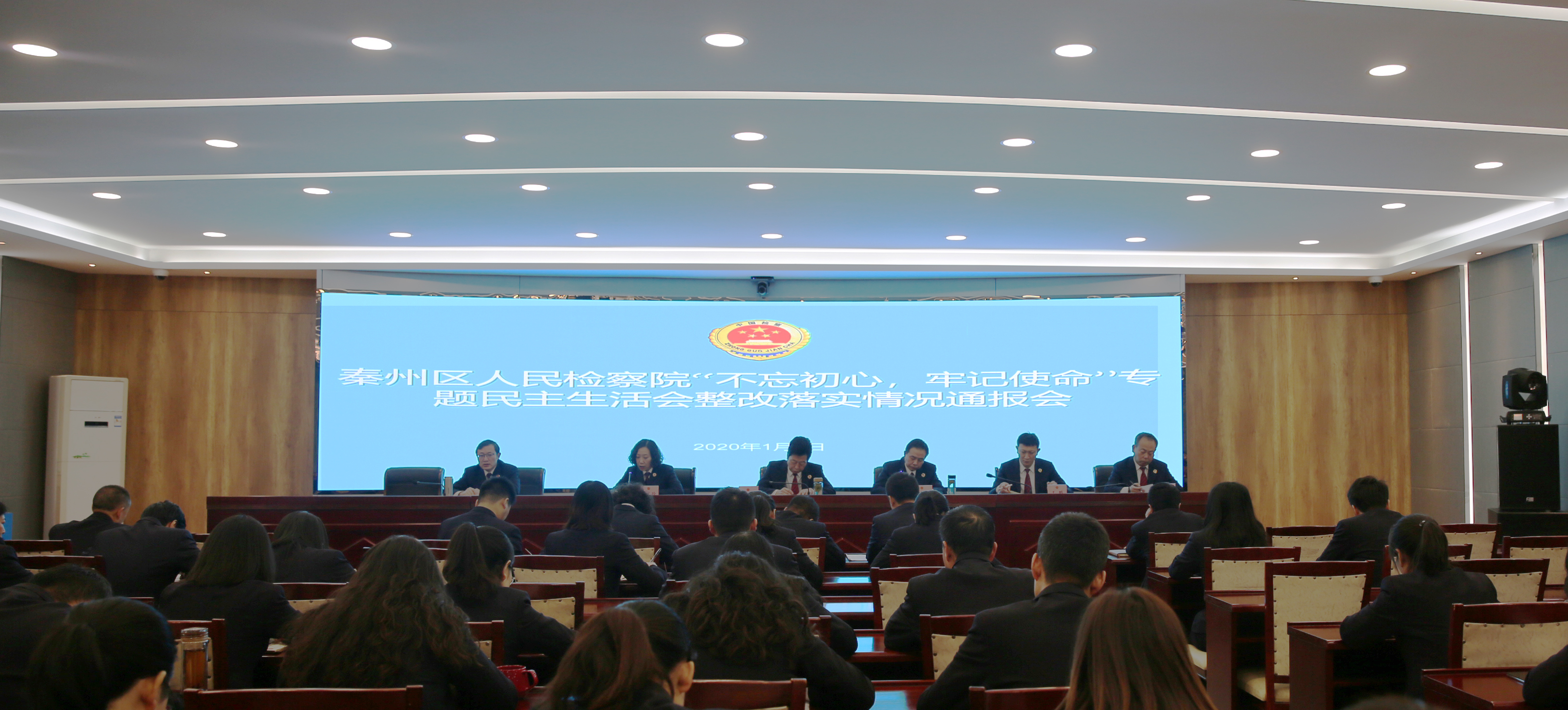 包含夏洛特黄蜂内部会议纪要流出——清晨伤情更新；中超使命明确；医务组通报恢复的词条